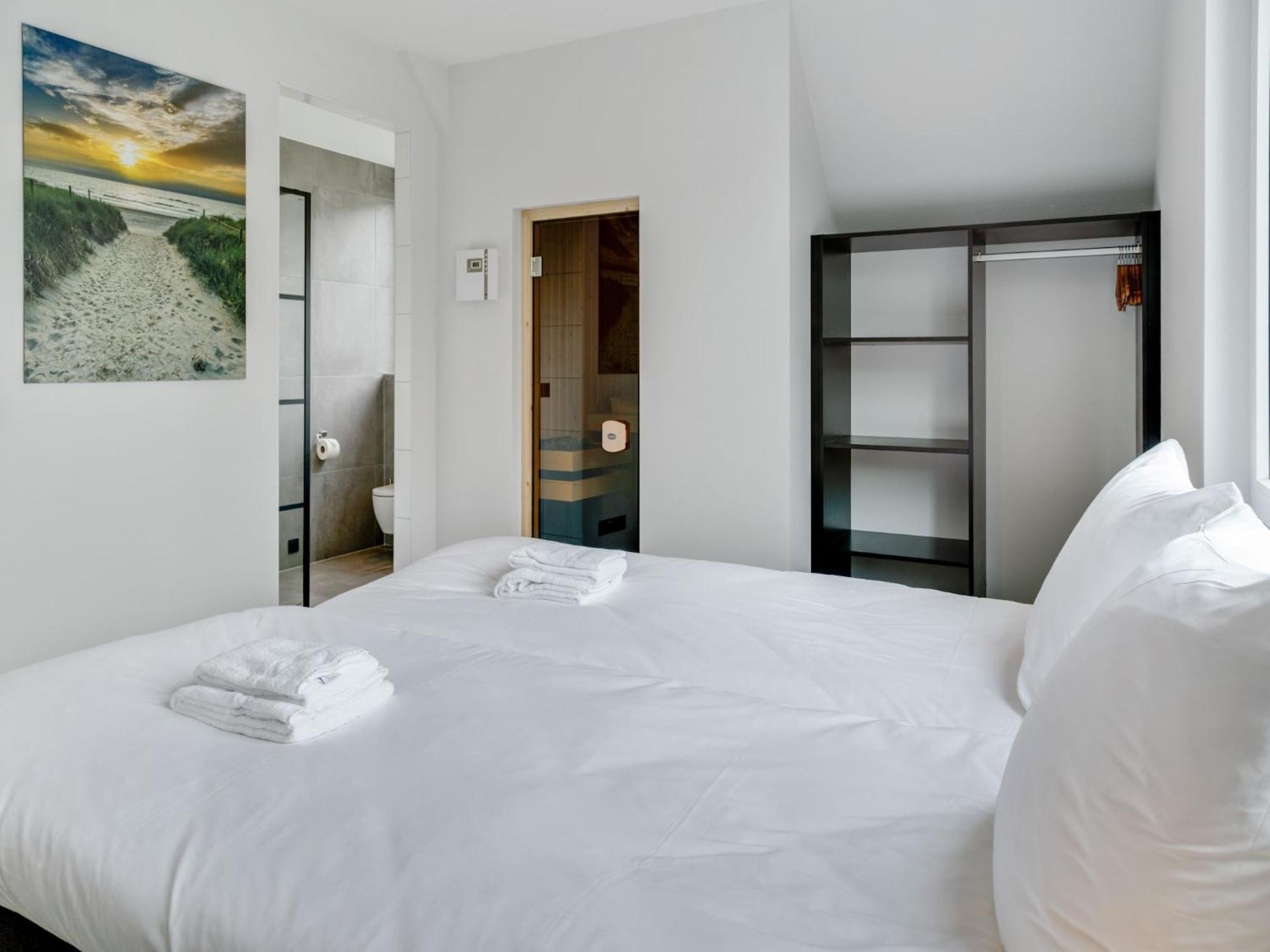 Fantastic Holiday Home With Sauna Westermient Buitenkant foto